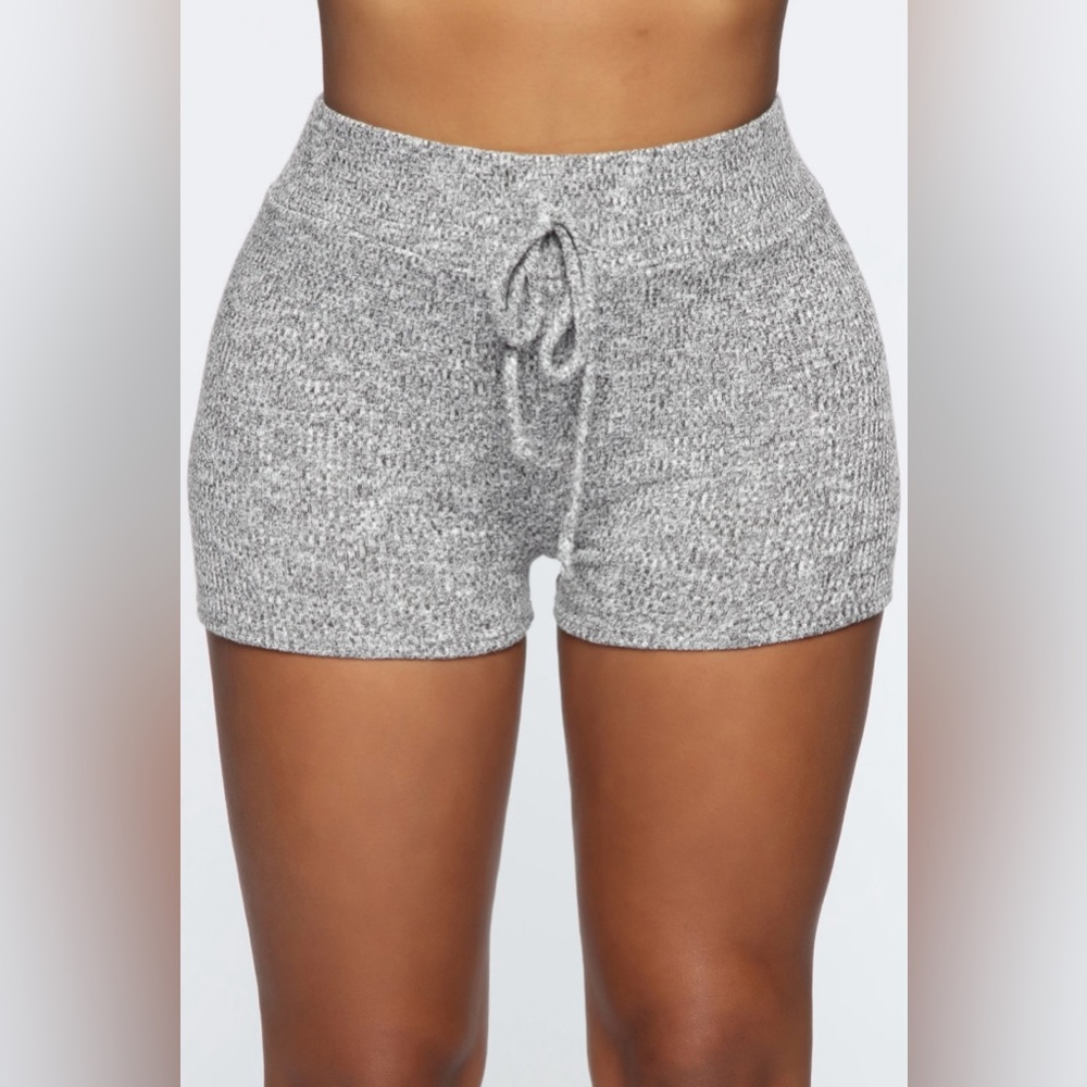 Fashion nova gray stretchy shorts
